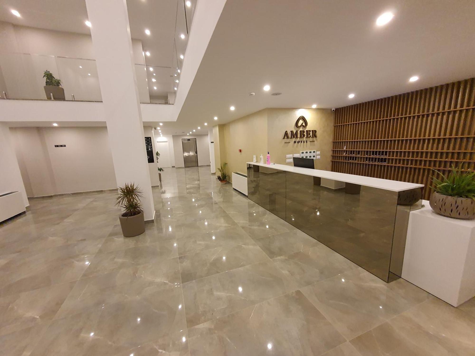 Amber Hotel Albania 스필 외부 사진
