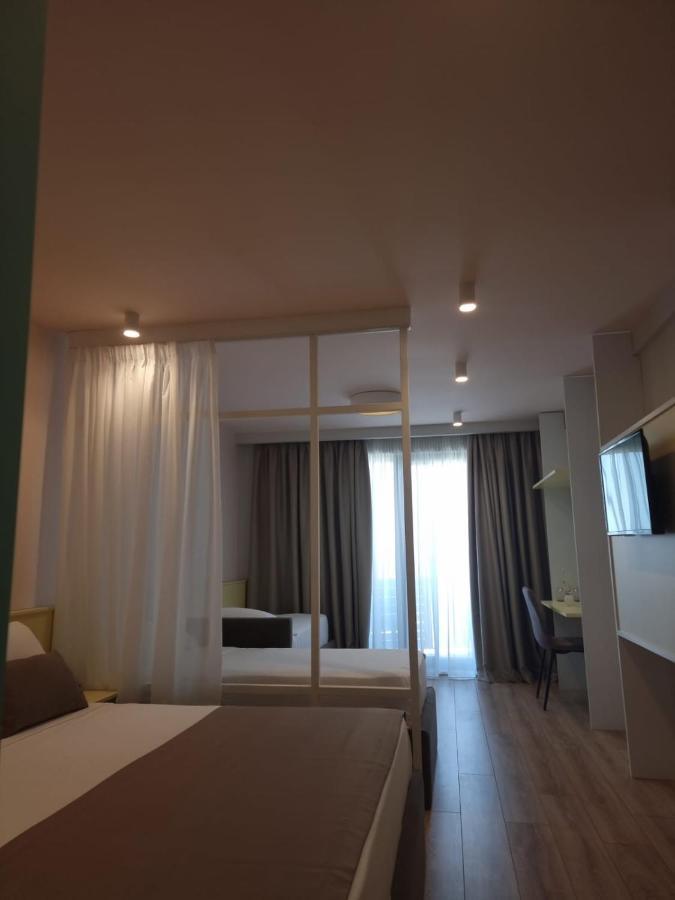 Amber Hotel Albania 스필 외부 사진
