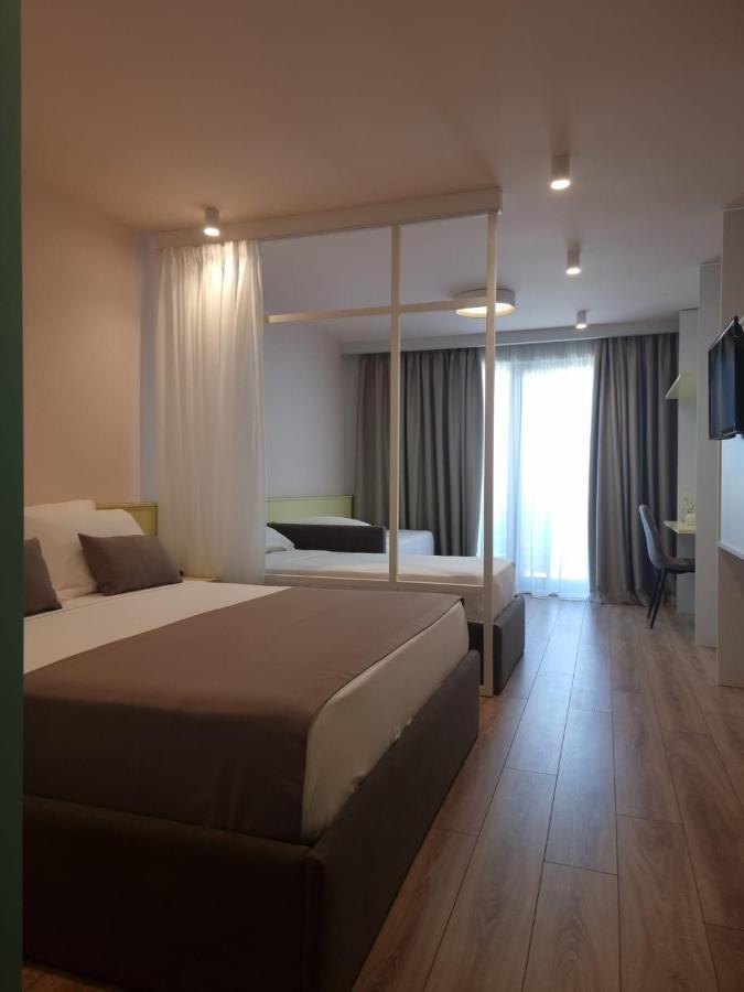Amber Hotel Albania 스필 외부 사진